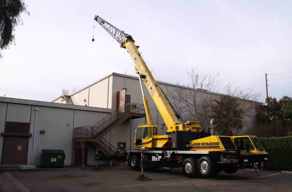 LINK-BELT HTC 8690 – 90 Ton Rated Capacity: Grove TMS 900E – 90 Ton Rated Capacity